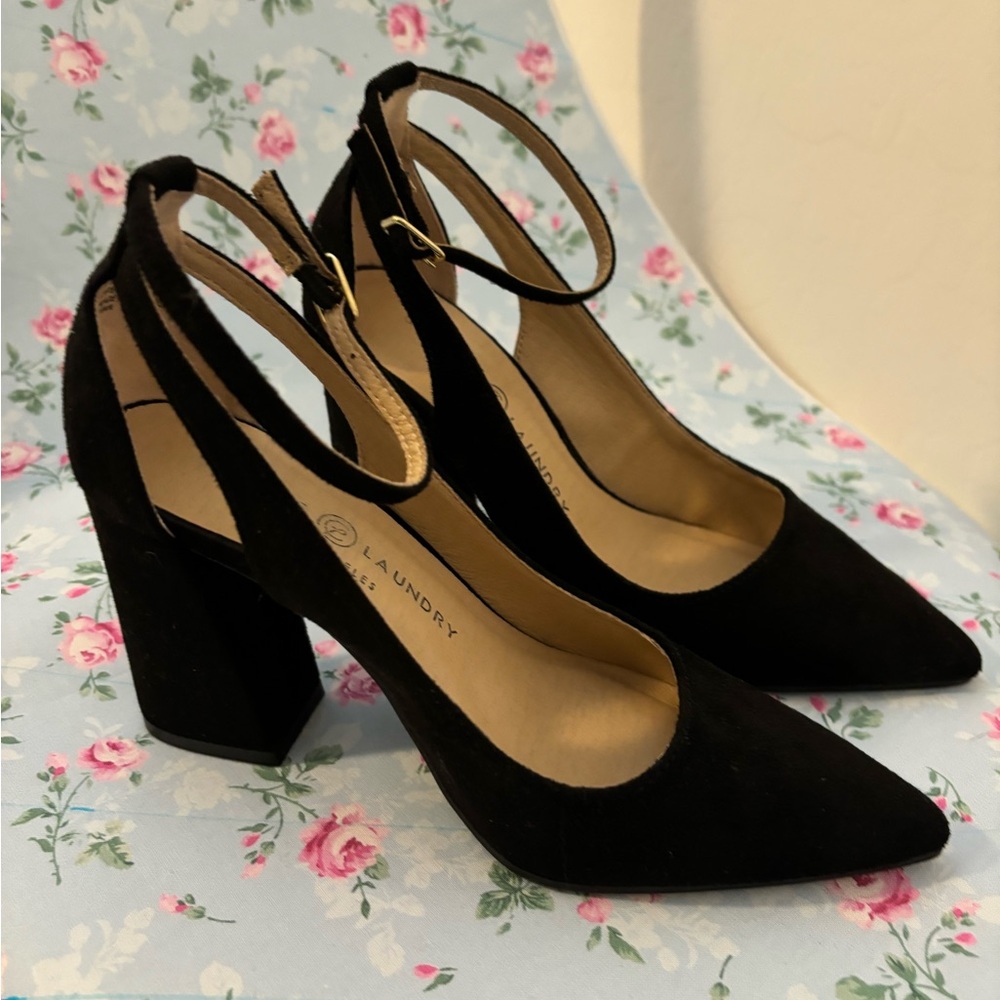 Chinese Laundry Women's Black Heels